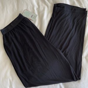 Brand new Tommy John men’s sleep bottoms